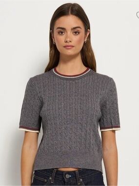 Gray Cable-Knit Short-Sleeve Sweater with Contrast Trim